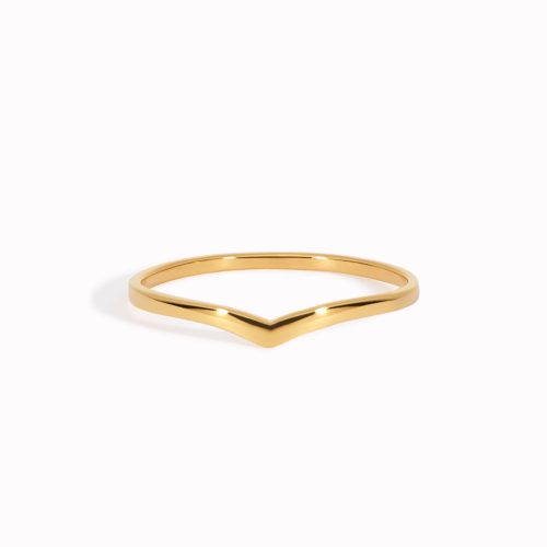 V-shape stacking ring in gold vermeil