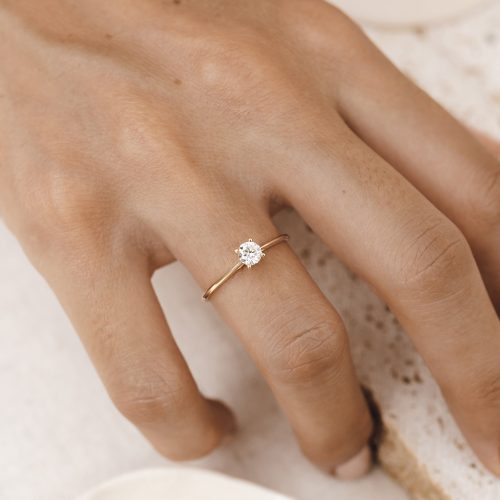 diamond solitaire ring 14k hand 2 vertical