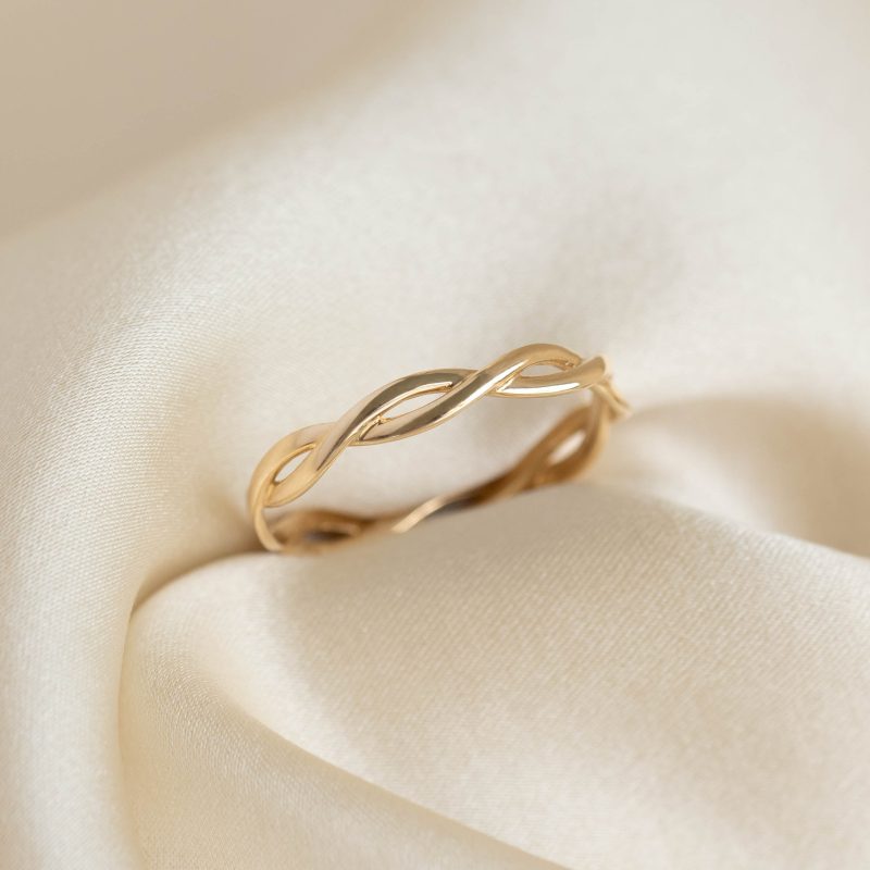 keira 35 liana twist ring 14k still 19 cropped 2