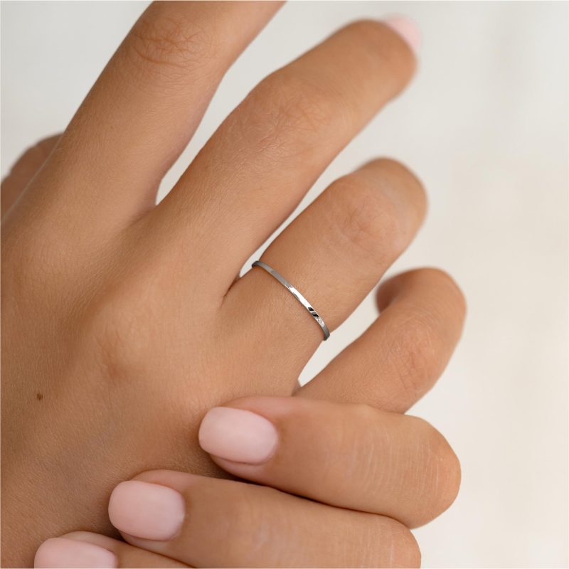 thin white gold ring elin 3